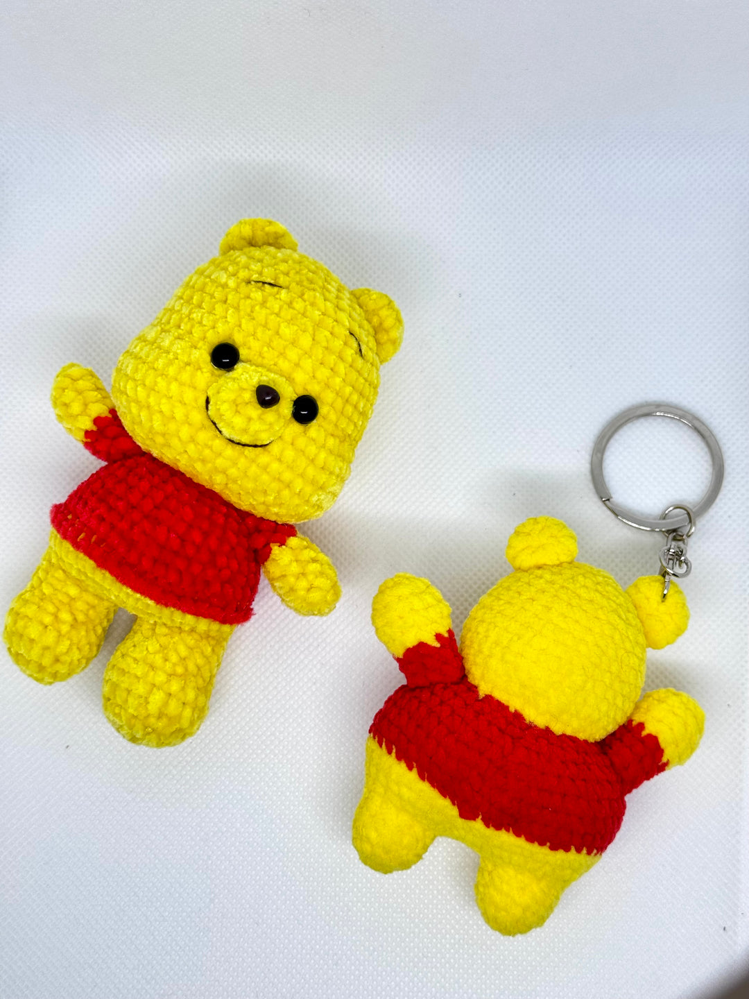 Handmade crocheted Winne the Pooh bear keychain toy - CK0003 - CuteCraftsWorld