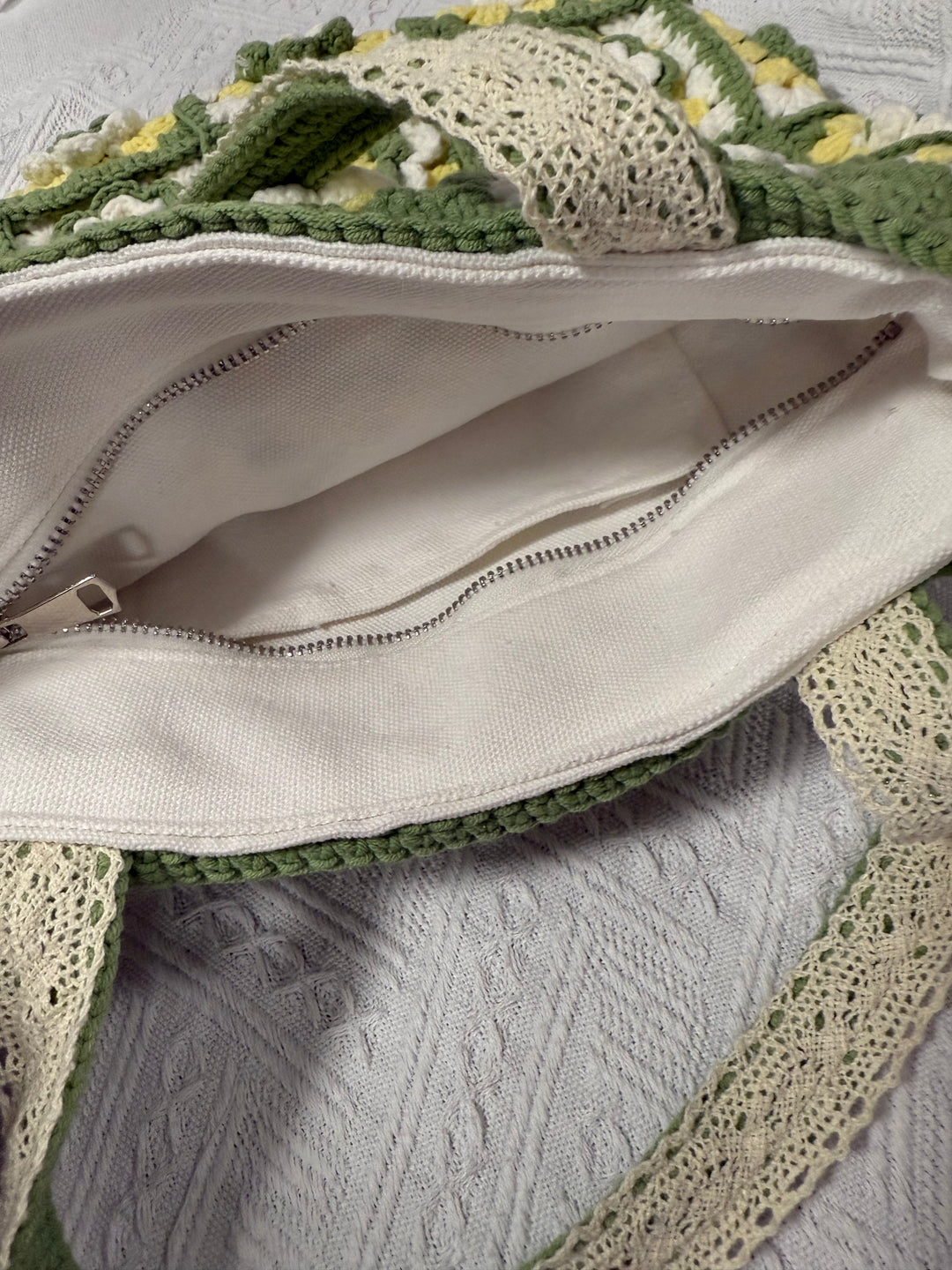 Handmade Camellia Flower Crochet Tote – Green & Yellow Granny Square Bag – 3D Floral Shoulder Purse