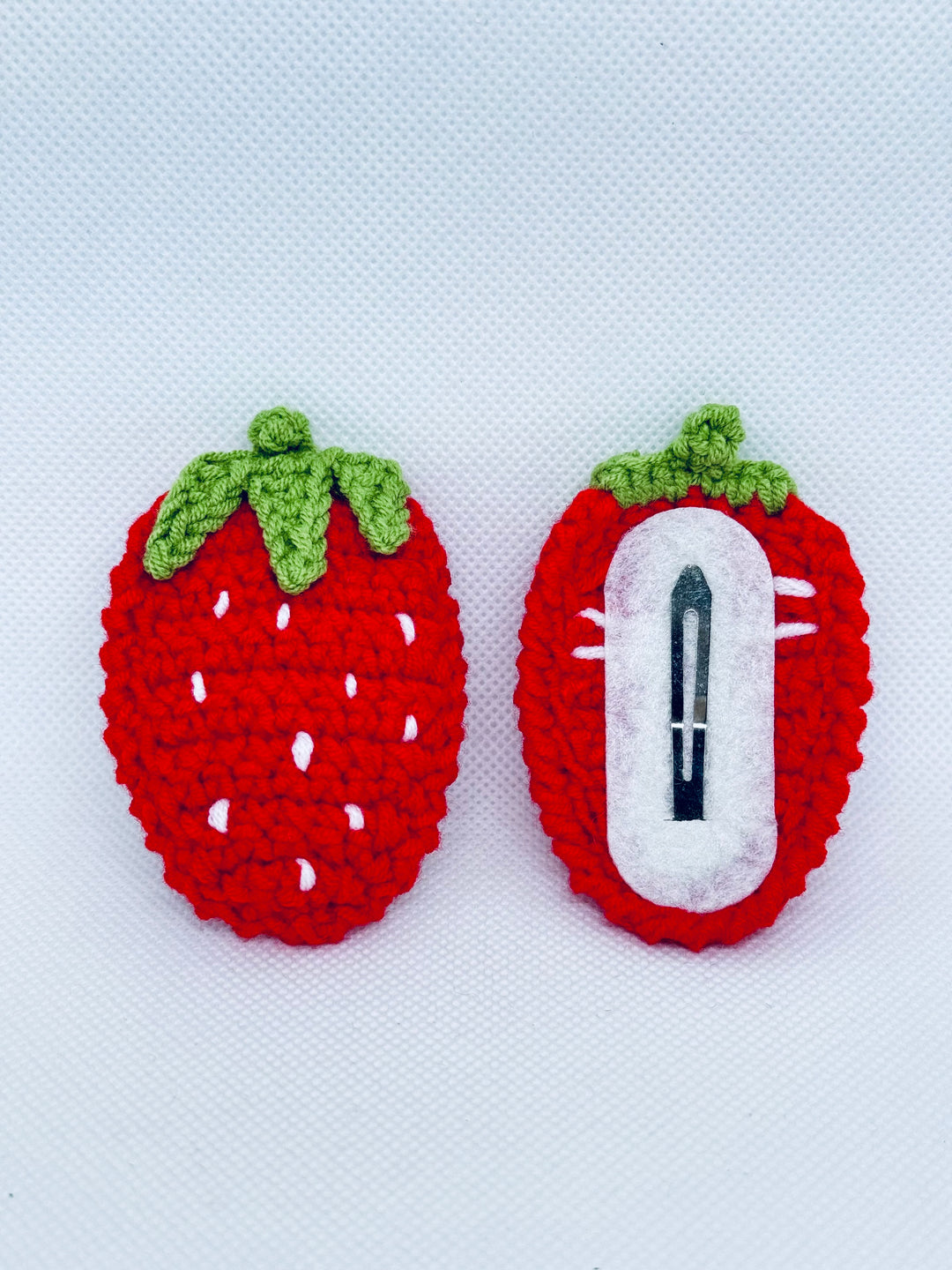 3D Crochet Strawberry HairClip HC0012 - CuteCraftsWorld