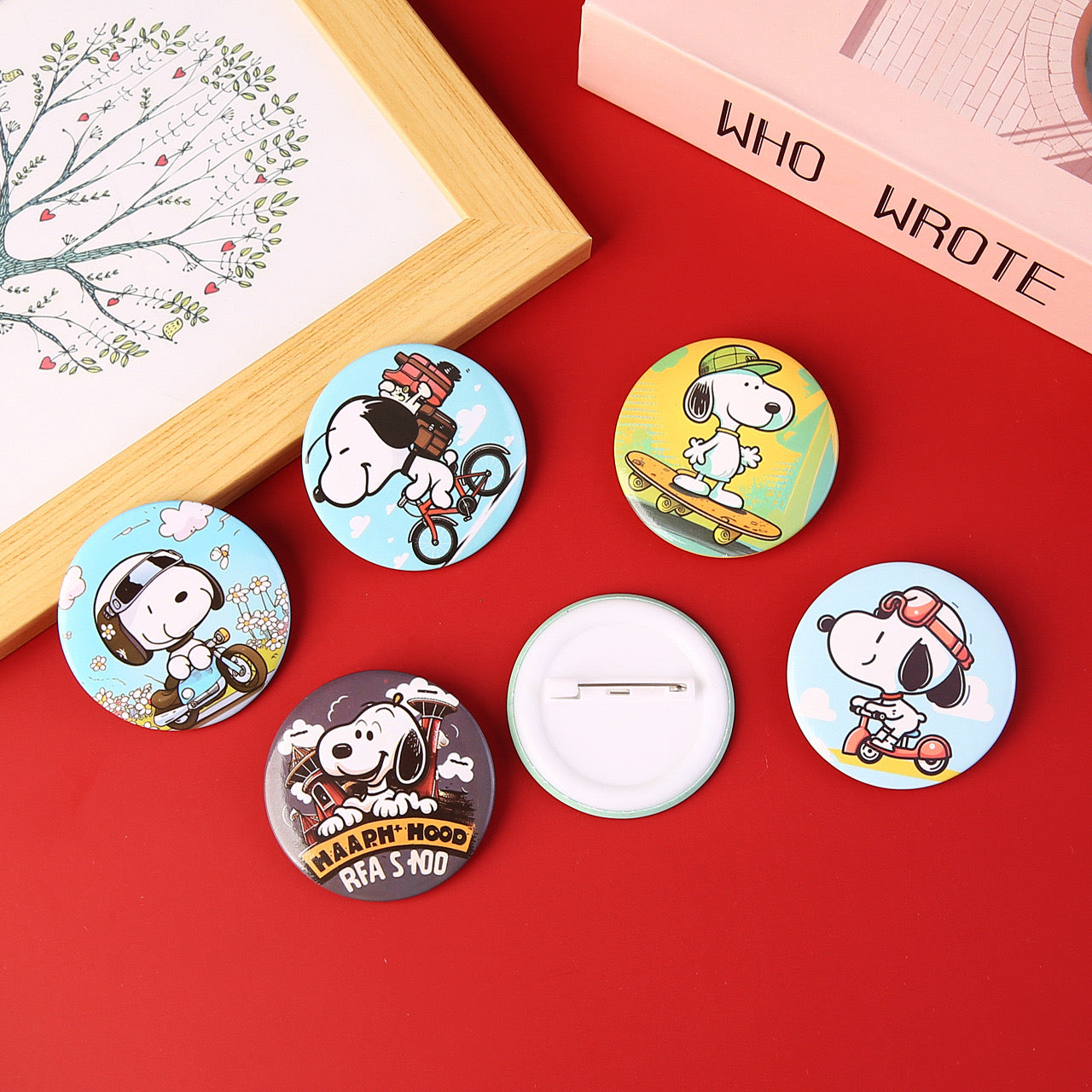 Snoopy Brooch - B0009