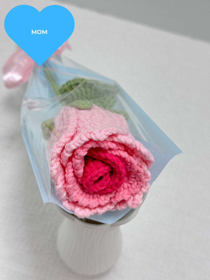 Handmade Crochet Rose – Soft Cherry Blossom Pink Knitted Flower Bouquet