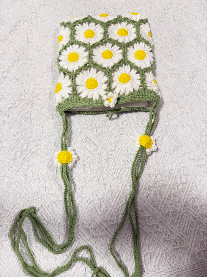 Handmade Daisy Field Crochet Bag – White & Yellow Flower Crossbody with Green Trim – Spring Cottagecore Purse