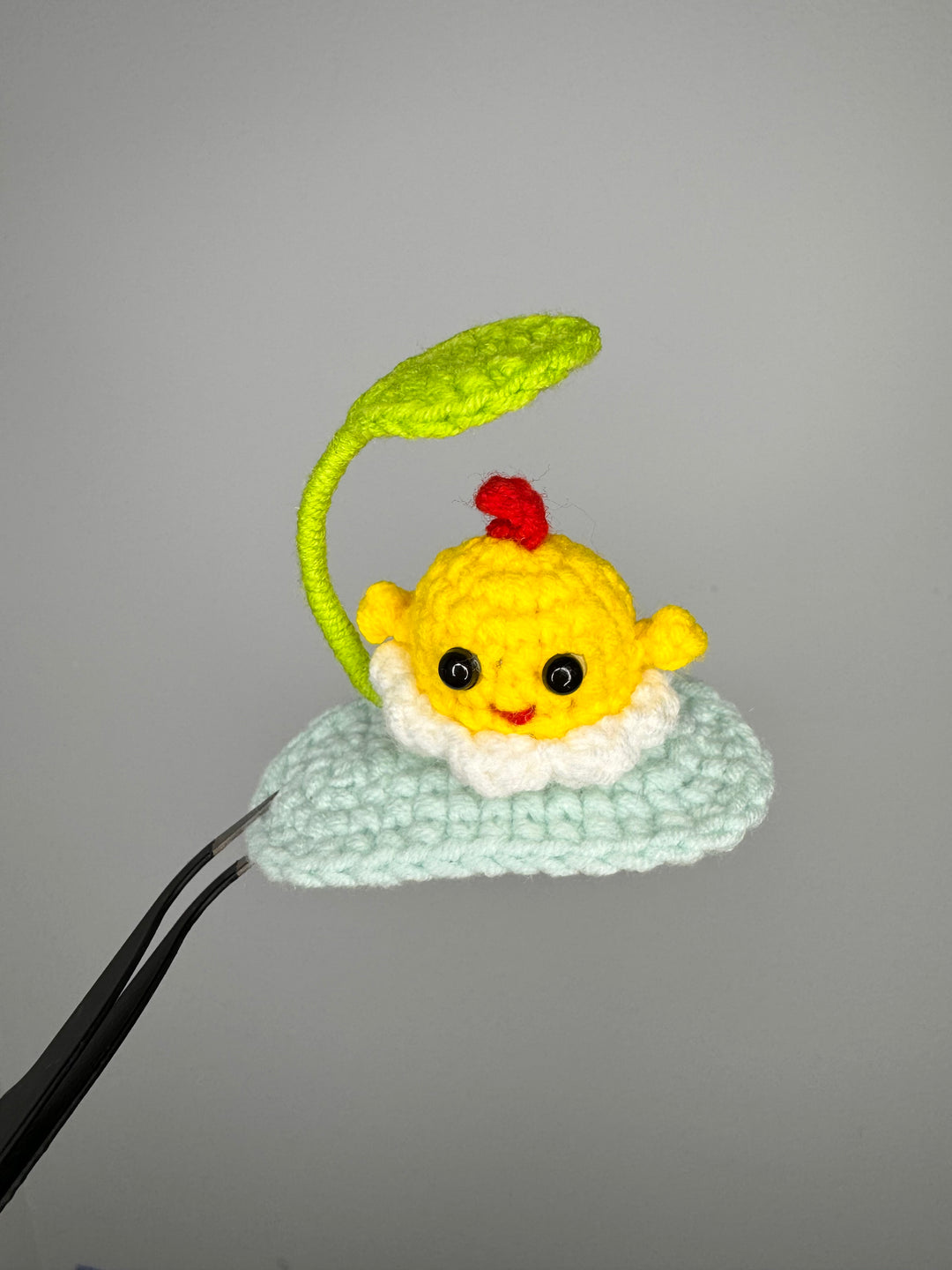 3D Crochet Little Chicken HairClip - HC0004 - CuteCraftsWorld