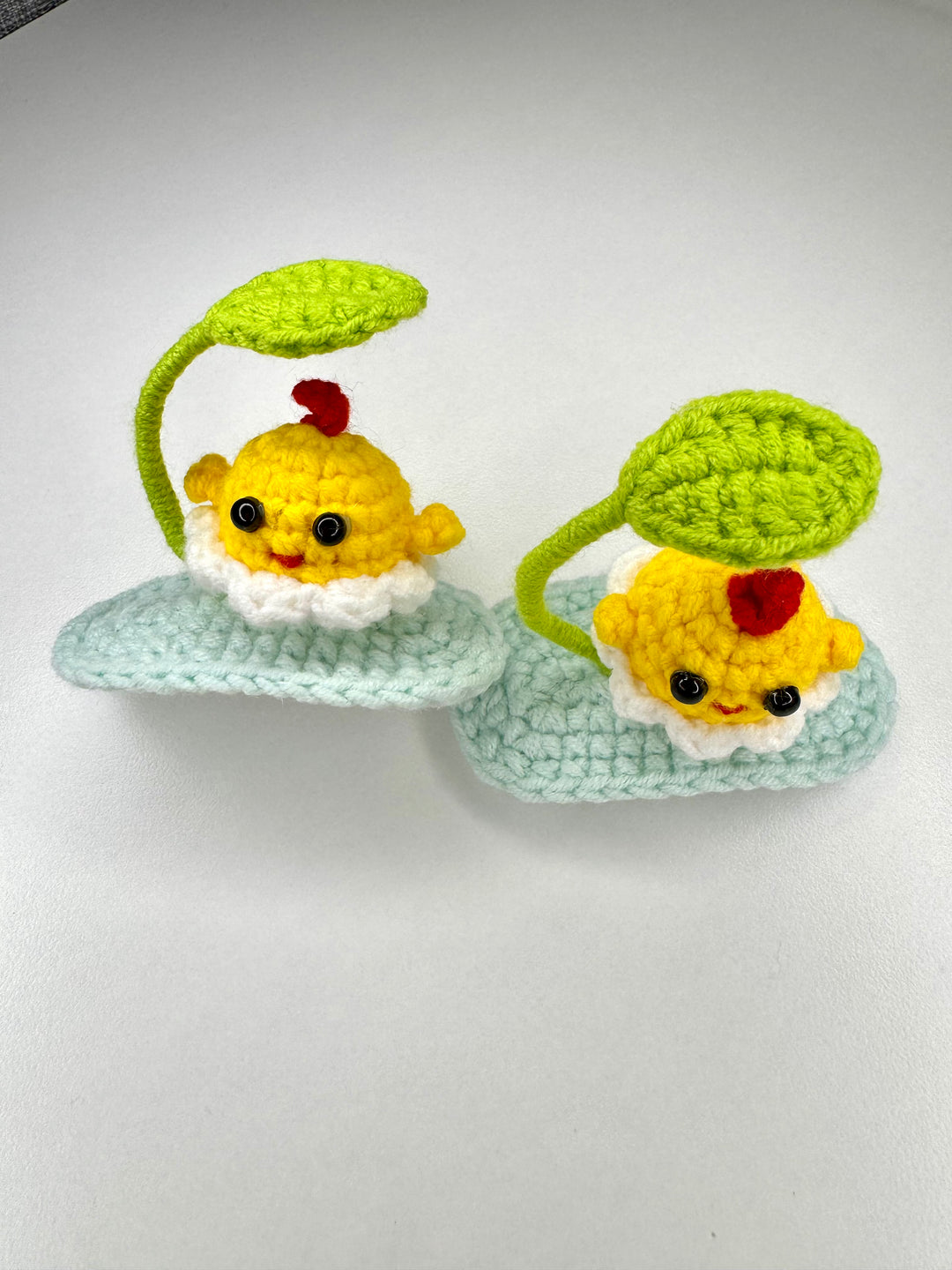 3D Crochet Little Chicken HairClip - HC0004 - CuteCraftsWorld