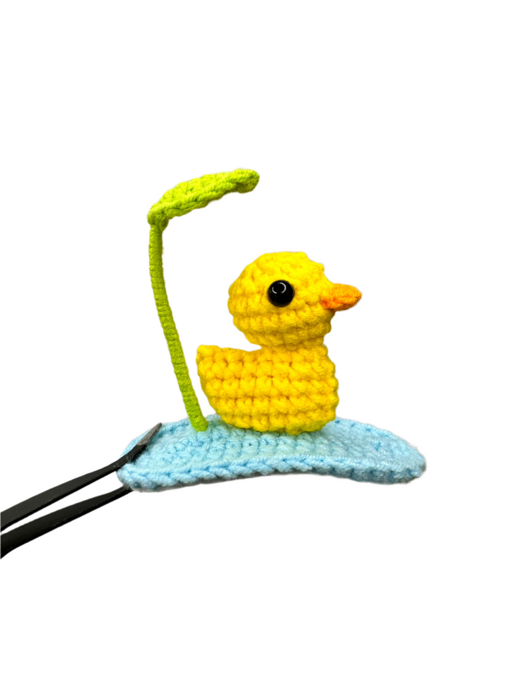 3D Crochet Duck HairClip - HC0005 - CuteCraftsWorld