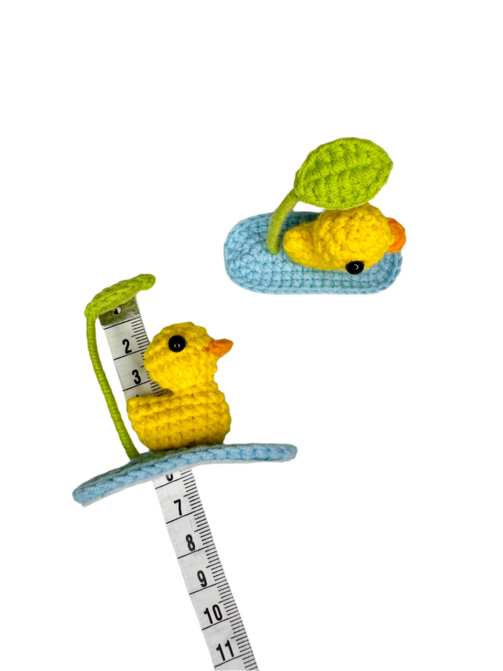 3D Crochet Duck HairClip - HC0005 - CuteCraftsWorld