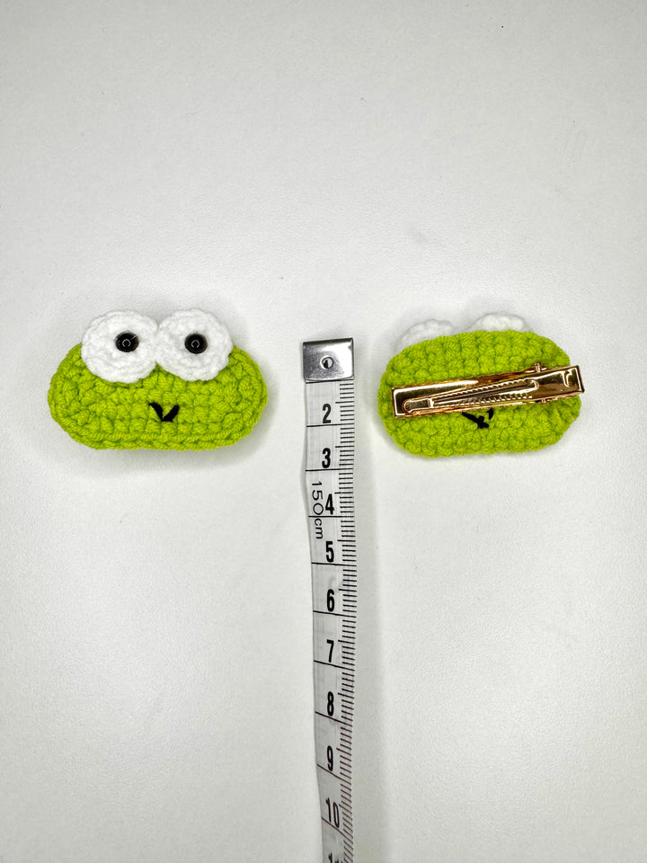 3D Crochet Frog HairClip - HC0007 - CuteCraftsWorld