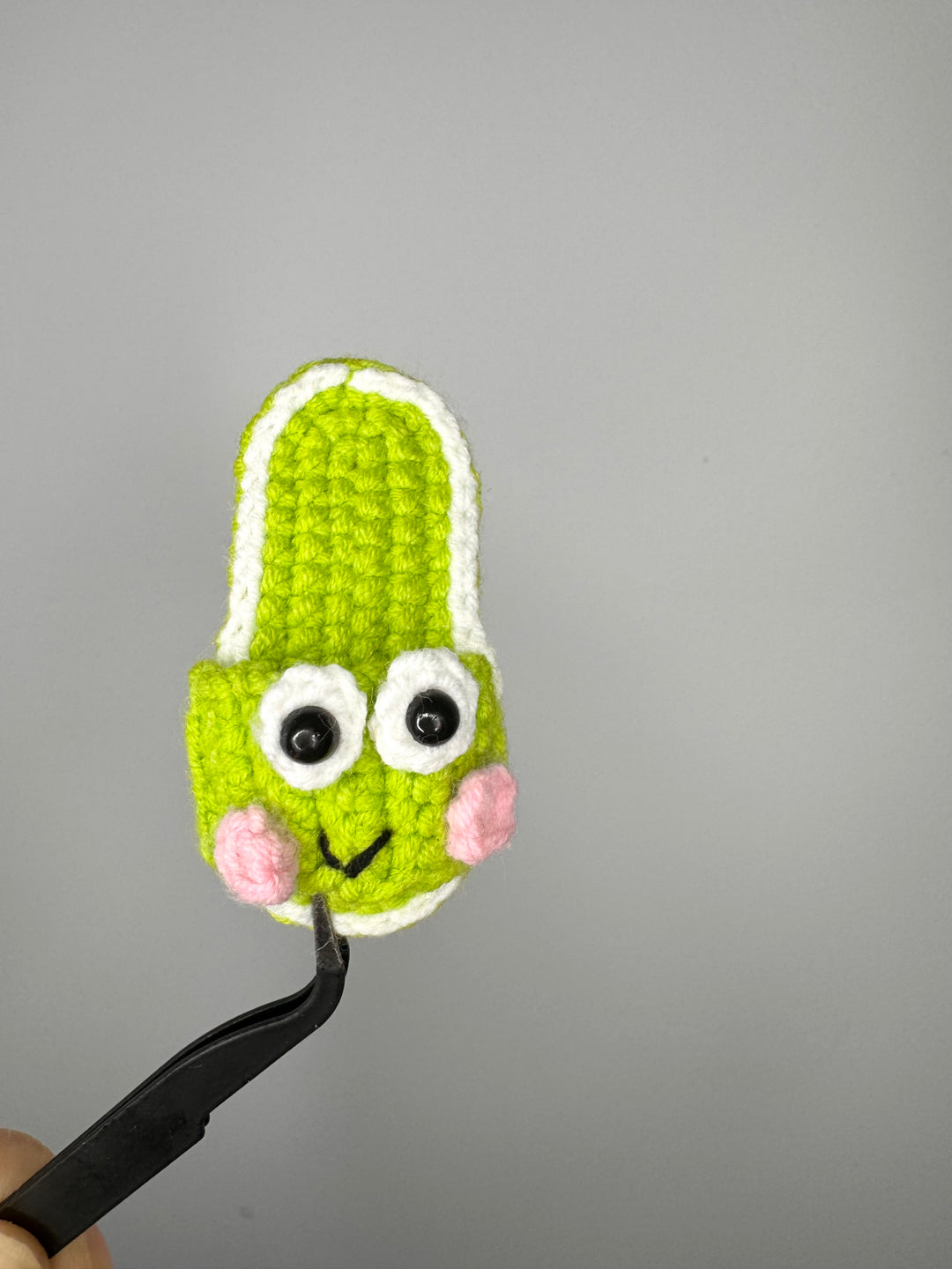 3D Crochet Frog HairClip - HC0007 - CuteCraftsWorld