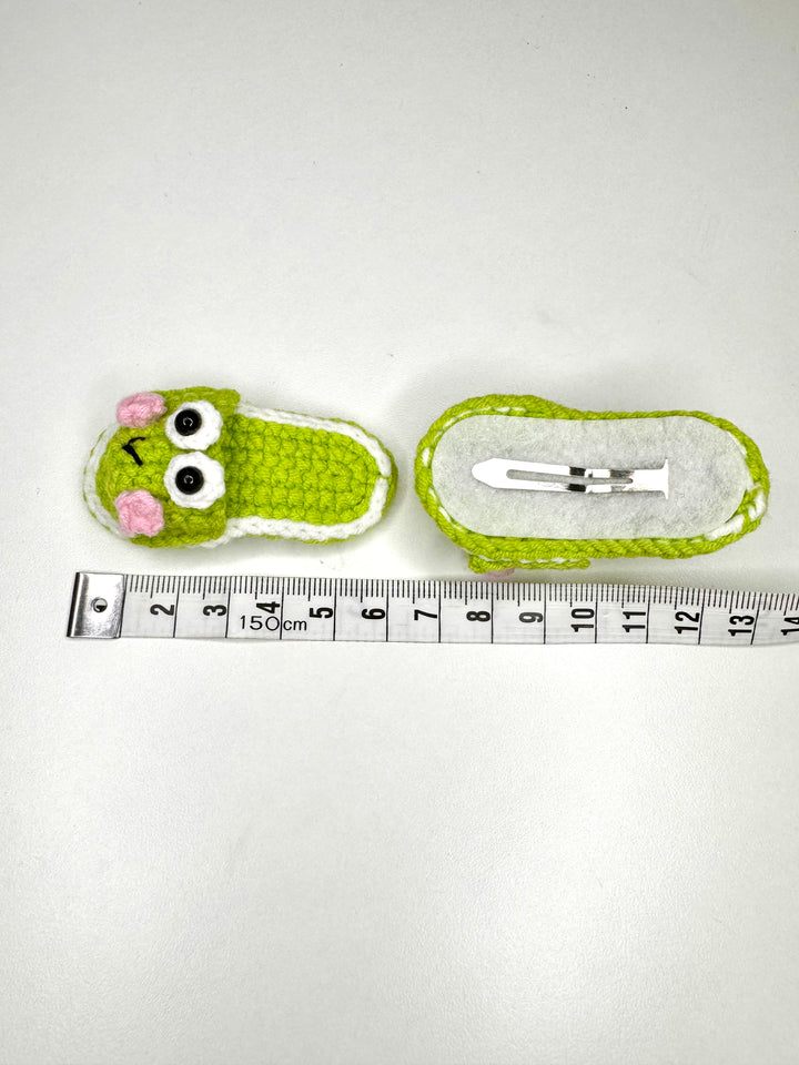 3D Crochet Frog HairClip - HC0007 - CuteCraftsWorld