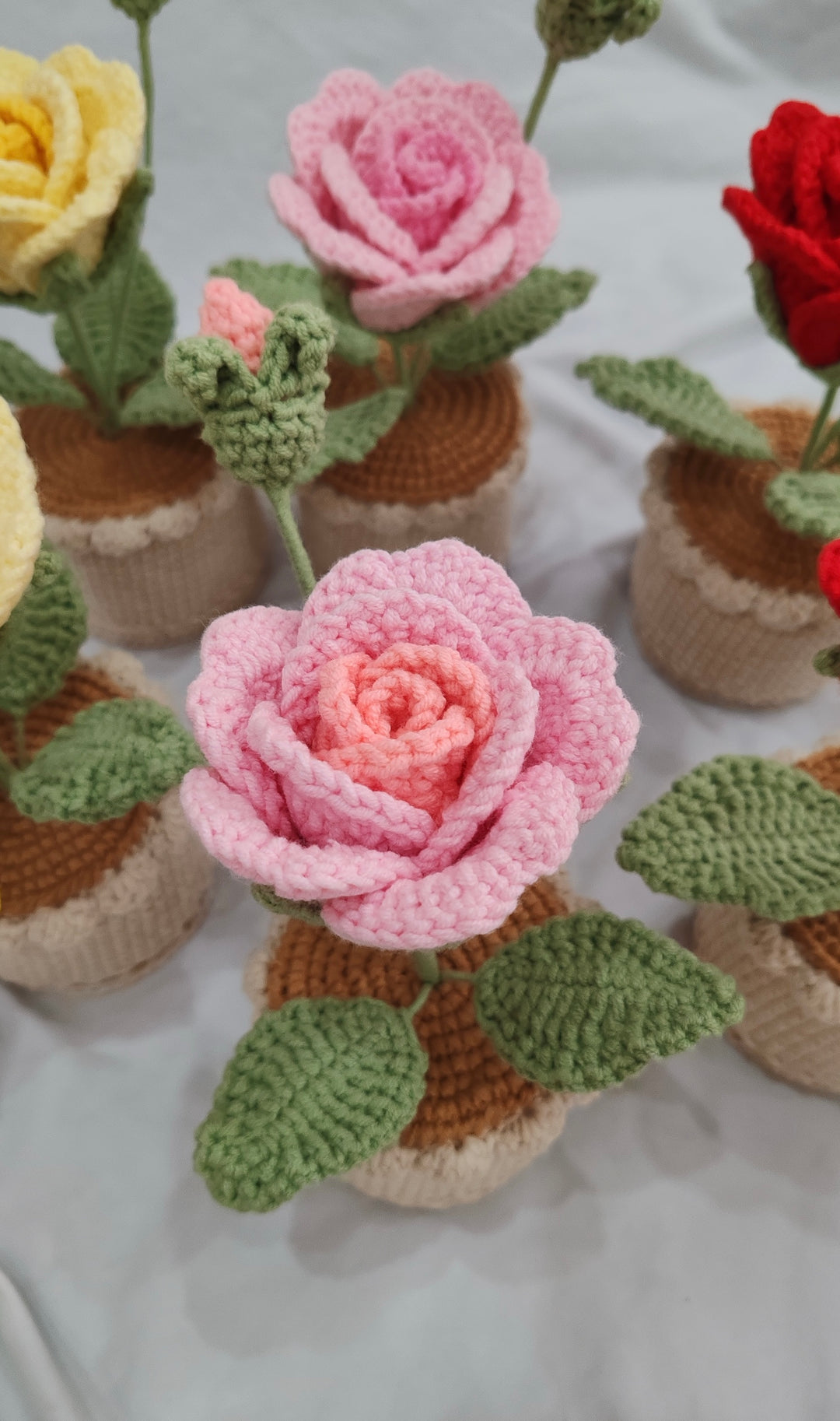 Rose Crochet Potted Flower - PP0001 - CuteCraftsWorld