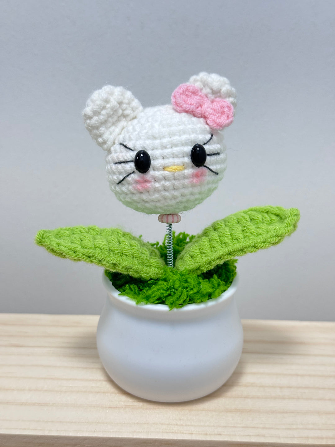 Handmade Hello Kitty Crochet Potted Flower - PP0021 - CuteCraftsWorld