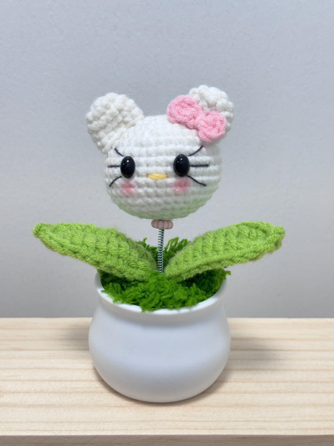 Handmade Hello Kitty Crochet Potted Flower - PP0021 - CuteCraftsWorld