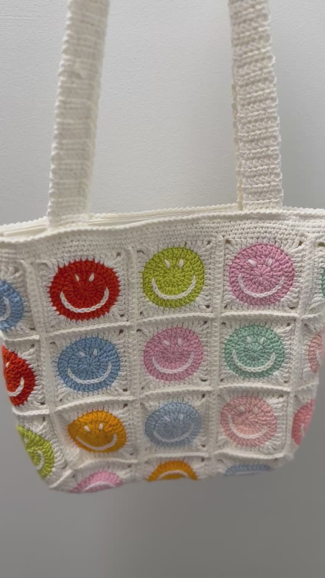 Handmade Crochet Smiley Face Bag – Rainbow Pastel Tote – Kawaii Happy Vibes Shoulder Bag