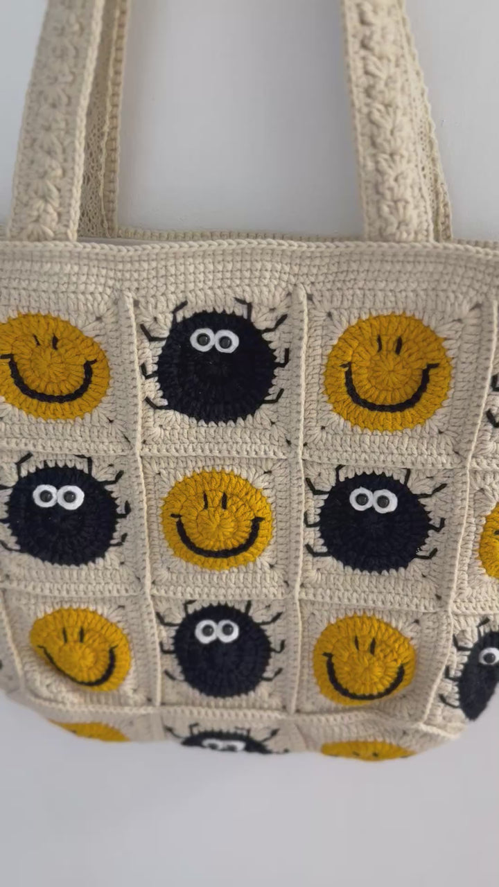 Handmade Crochet Smiley & Soot Sprite Tote – Beige Granny Square Bag – Whimsical Kawaii Shoulder Purse