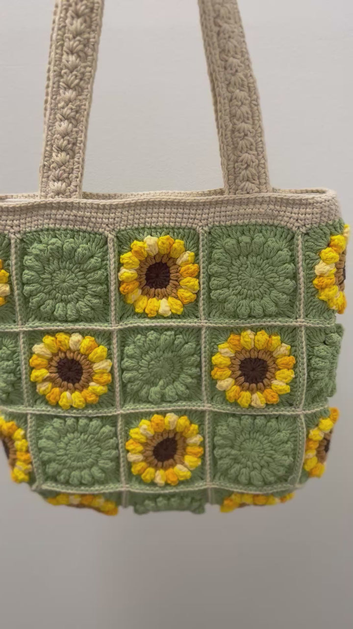 Handmade Sunflower Crochet Tote – Green & Beige Granny Square Bag – Cottagecore Summer Shoulder Bag
